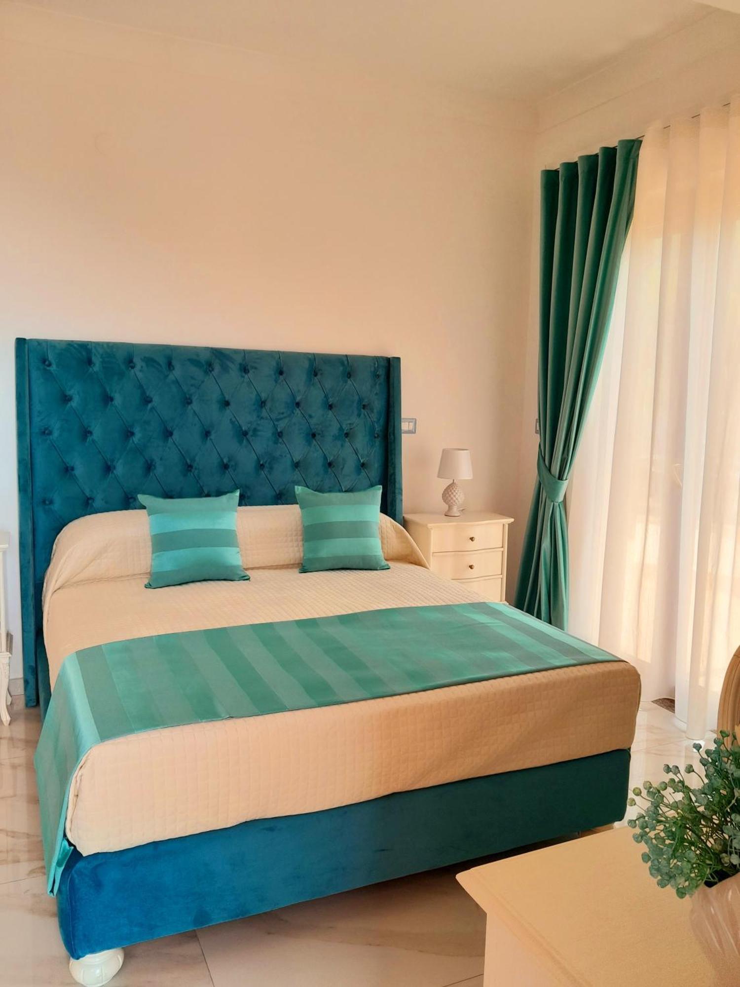 Bed and Breakfast La Vigna Del Vento Casola di Napoli Esterno foto