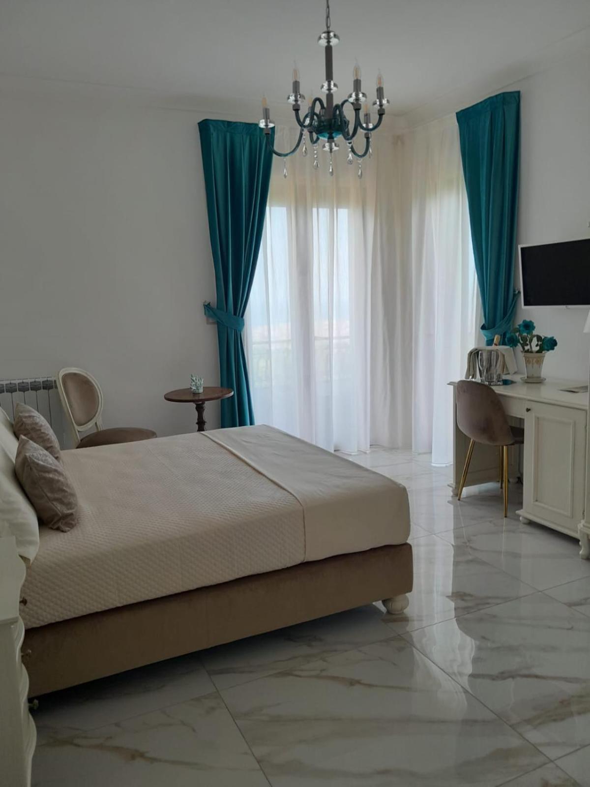Bed and Breakfast La Vigna Del Vento Casola di Napoli Esterno foto