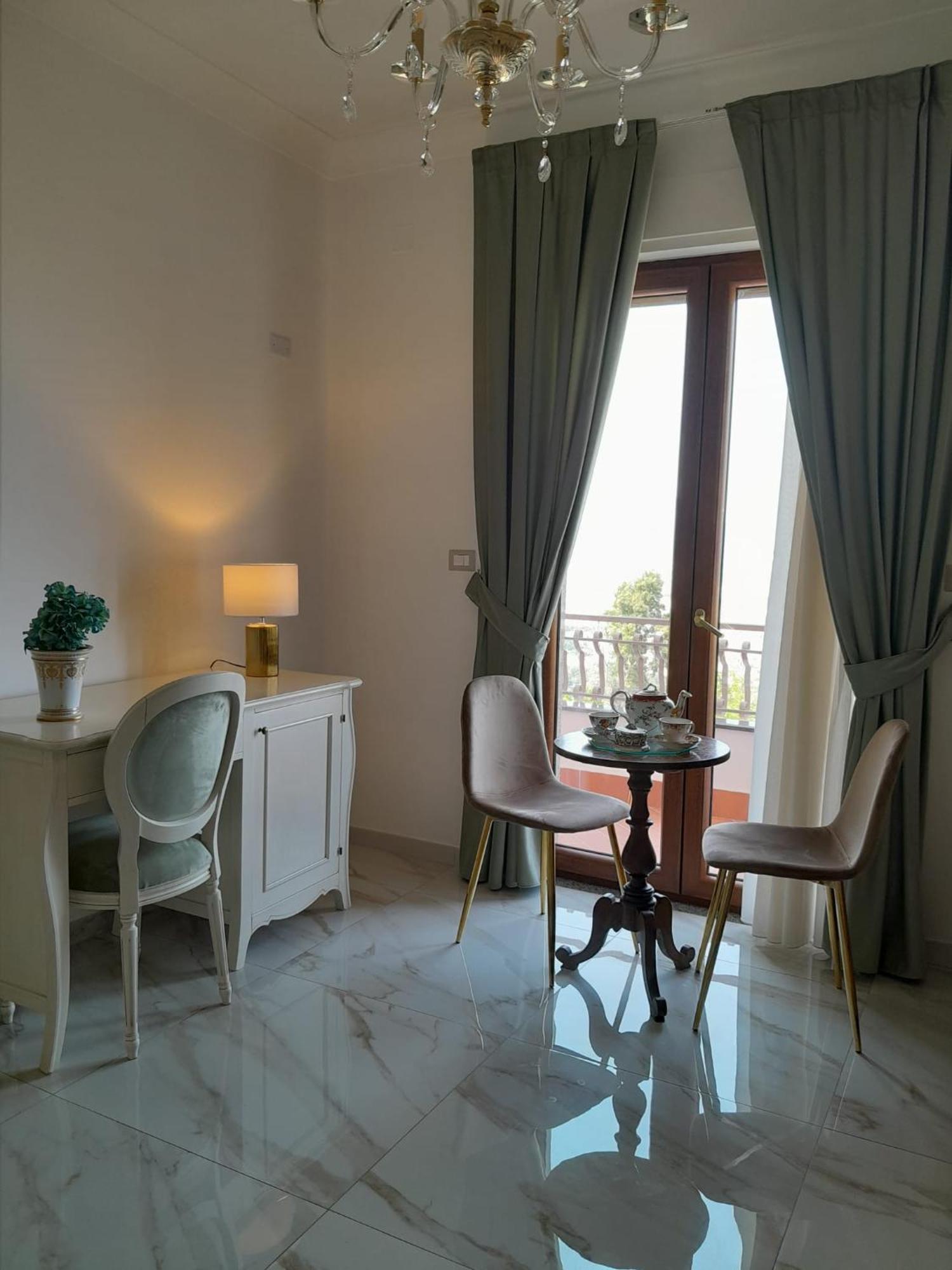 Bed and Breakfast La Vigna Del Vento Casola di Napoli Esterno foto
